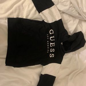 Boys Guess hoodie. Worn once or twice. Excellent condition!!
